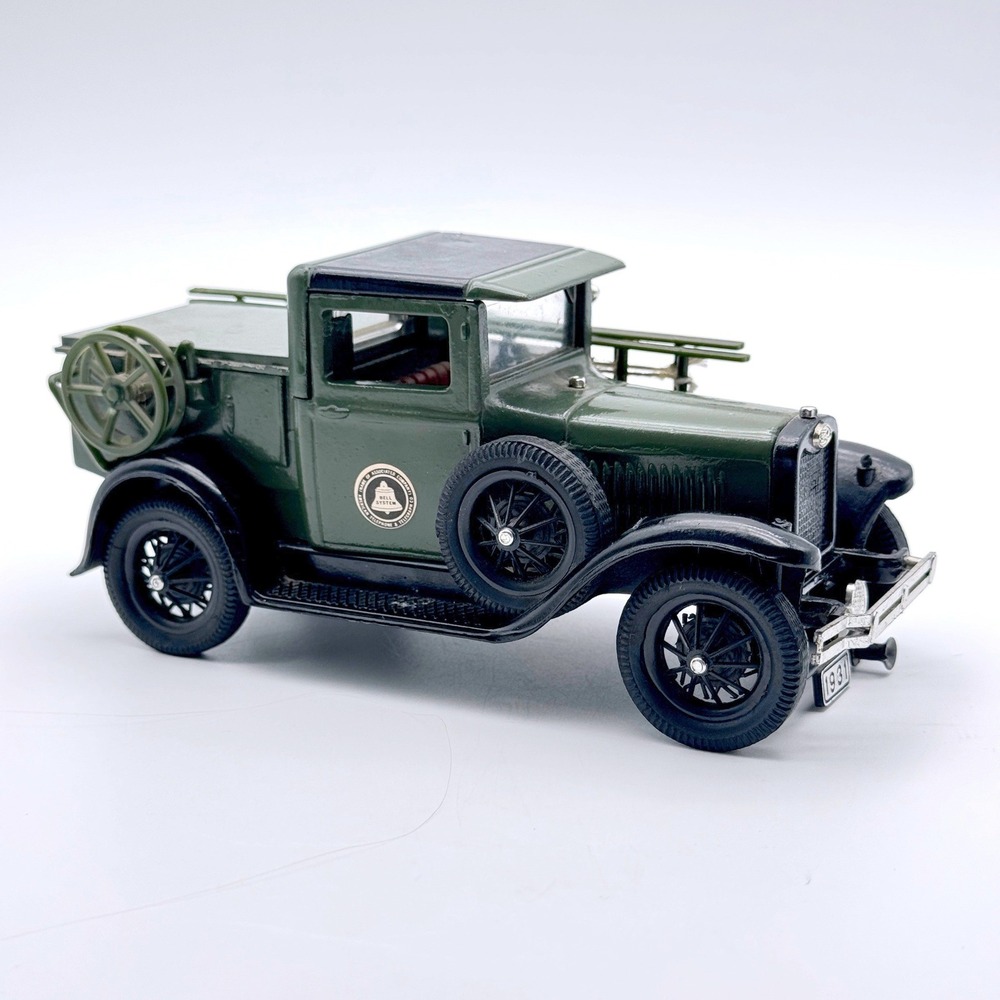 1931 Ford Model A Bell System Service Truck Green Diecast‎ Utility Vehicle VTG